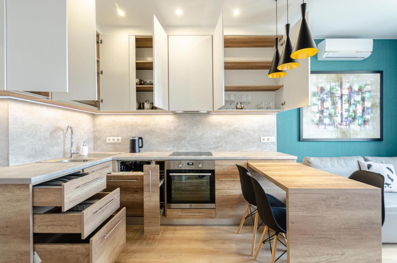 Petrovdom 5-25 In Cozy Apartment In Residential Complex "Beresteiskyi" Kiew Exterior foto