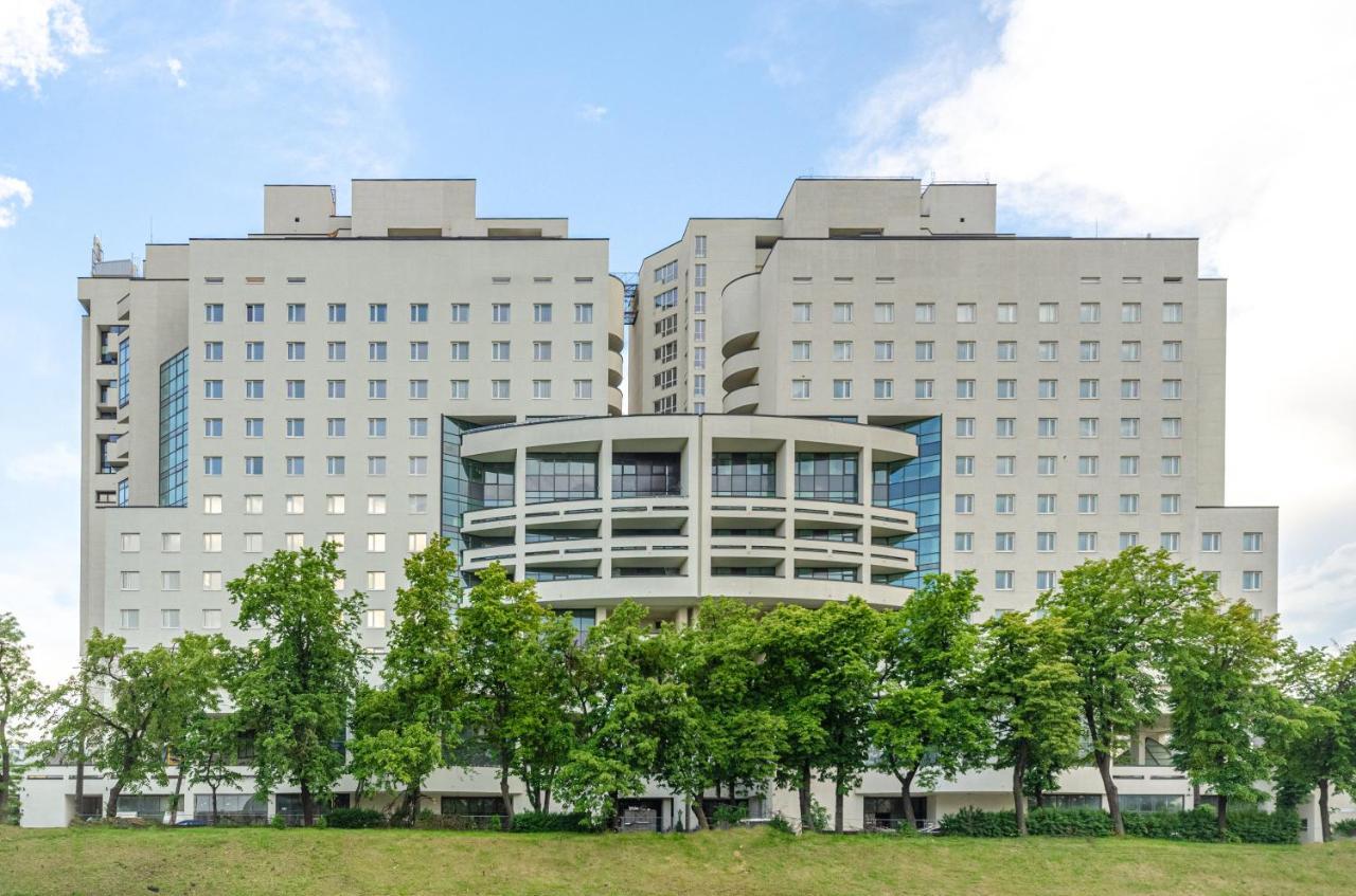 Petrovdom 5-25 In Cozy Apartment In Residential Complex "Beresteiskyi" Kiew Exterior foto