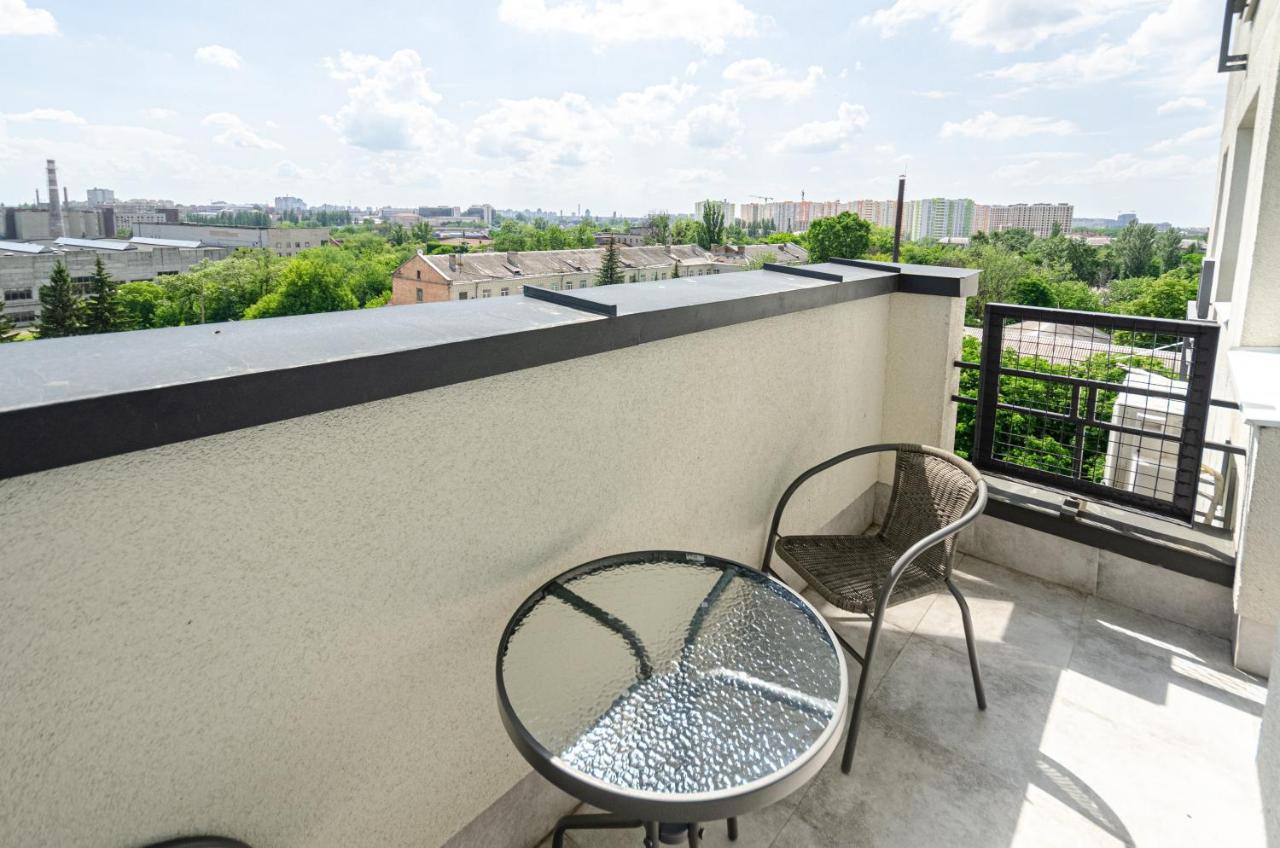 Petrovdom 5-25 In Cozy Apartment In Residential Complex "Beresteiskyi" Kiew Exterior foto